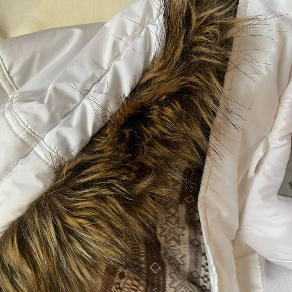 F.O.G. London Fog winter parka coat, white size 14 girl. - Picture 9 of 16